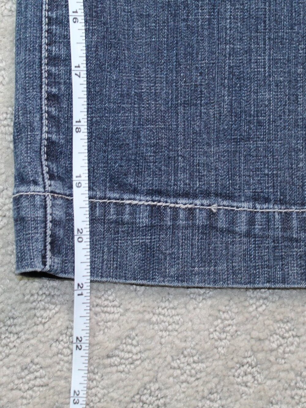 Riders by Lee Jeans Womens Size 14 M Cropped Instantly Slims You Dark NEW - Picture 3 of 7